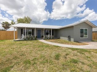 857 E 4th St, Englewood, FL 34223