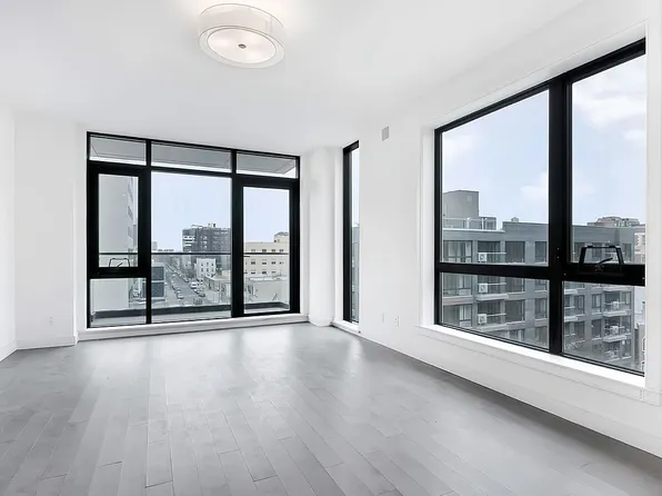 4104 27th St APT 7B, Long Island City, NY 11101
