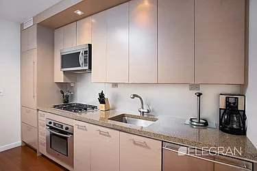 Rented by (Legacy) Elegran