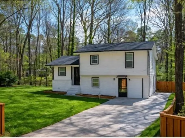 762 Maple Dr, Riverdale, GA 30274