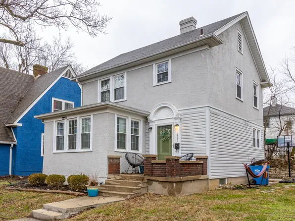 215 Terrace Ct, Danville, KY 40422