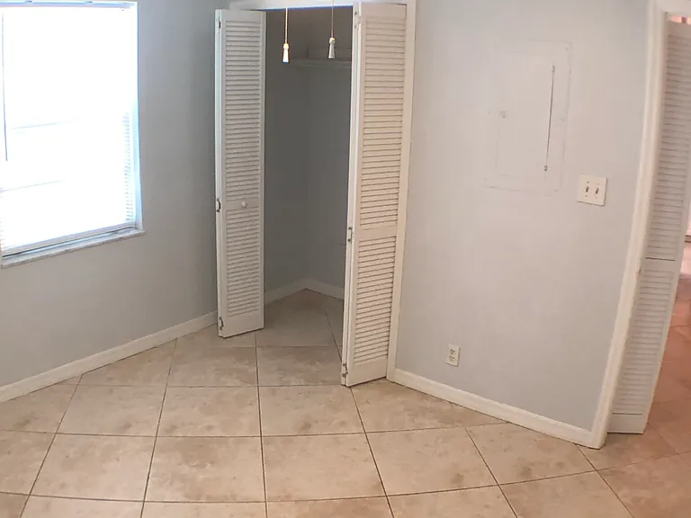 Second bedroom