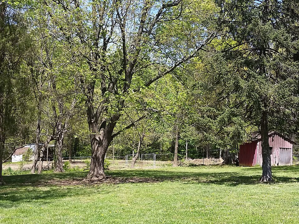 2nd image of 4720 Mitchell Ave