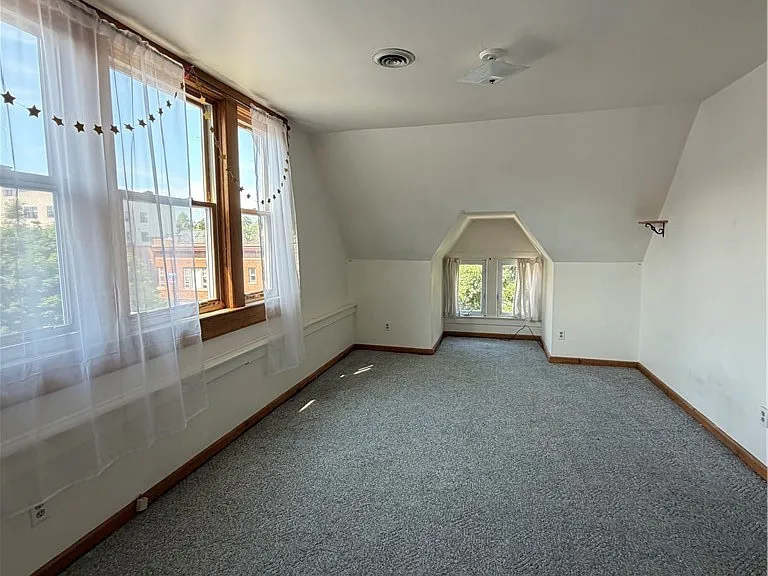 1005 Elmwood Ave #3 — Photo 9