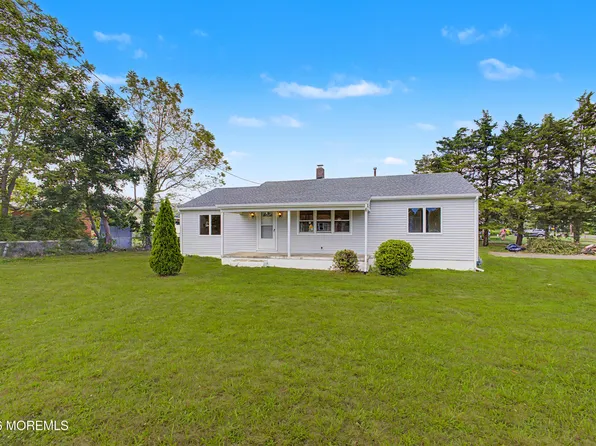 102 Cedar Grove Road, Toms River, NJ 08753
