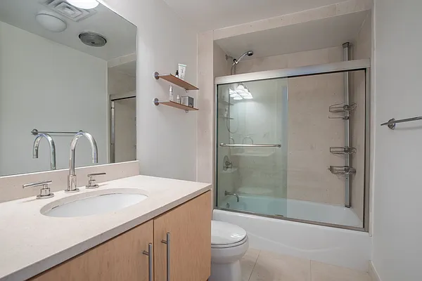 Rented by Compass | media 6