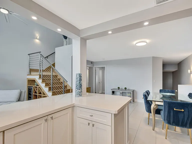 205 Mainsail Cir — Photo 17