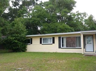 916 Montclair Rd, Pensacola, FL 32505