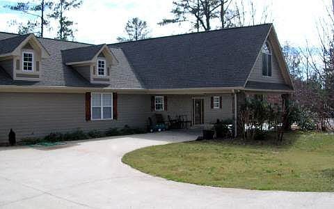 2nd image of 103 N Hidden Lake Dr