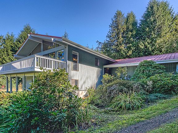 2nd image of 10900 Lathrop Ln NW