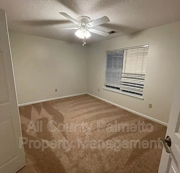 107 Persimmon Cir — Photo 12