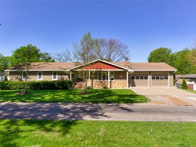 207 Hatton Ave, Dallas Center, IA, 50063