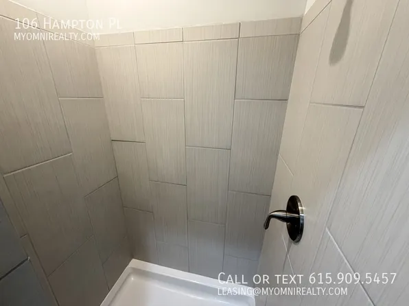106 Hampton Pl, Nashville, TN 37215