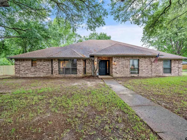 5803 Stoneleigh Dr, Tyler, TX 75703