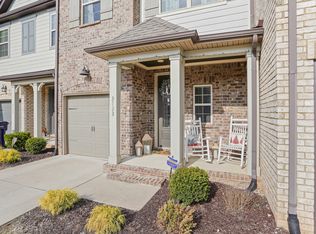 3133 Sassafras Ln, Thompsons Station, TN 37179