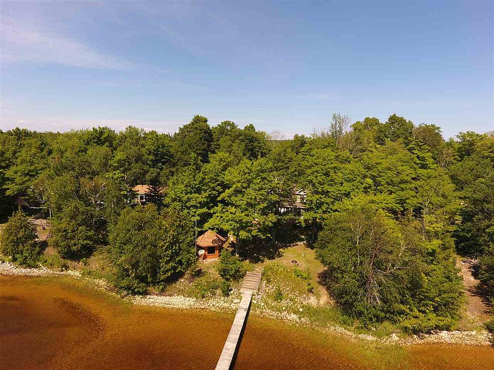 2nd image of 9146 Lakeshore Dr
