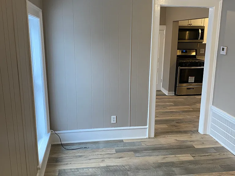519 W Washington St #519 — Photo 4