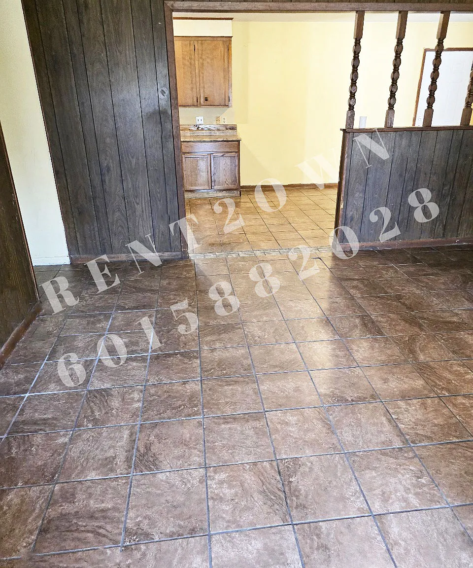 3 bed, 1573 sqft, $1,095 — Photo 4