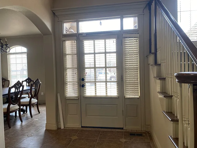 3605 N Narcissus Ave — Photo 4