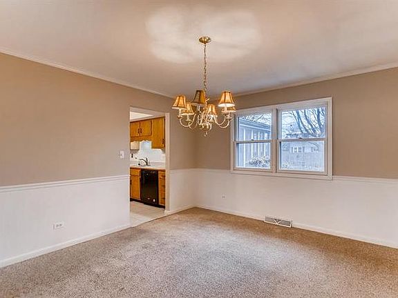 5th image of 913 Madiera Dr