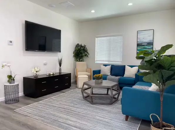 813 Carhart Ave, Fullerton, CA 92833