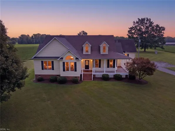 17479 Courthouse Hwy, Windsor, VA 23487
