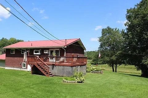 966 Hamlin Hwy — Photo 3