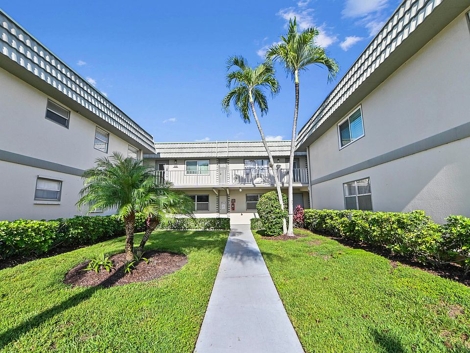1st image of 233 Monaco Boulevard E
