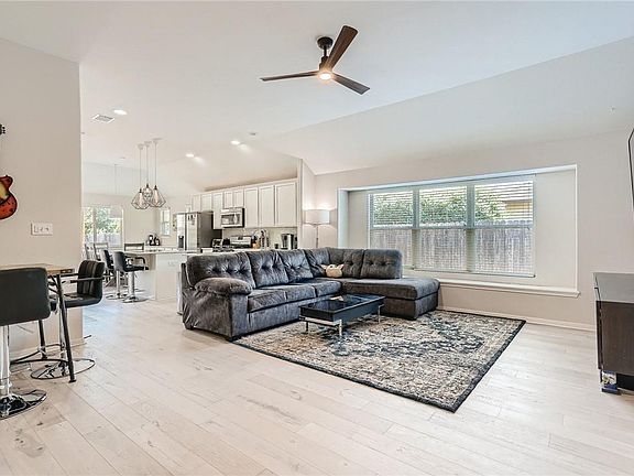 3rd image of 7108 Hester Rd