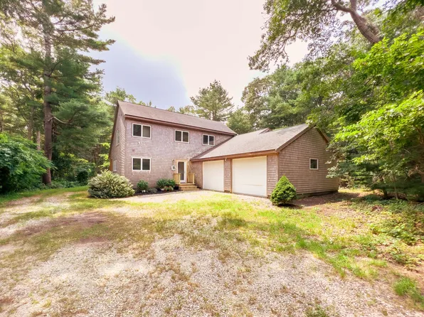 17 Portanimicut Road, Orleans, MA 02653