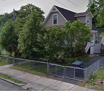 1st image of 202 Harrison Ave NW