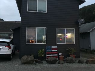 8350 Cedar St, Rockaway Beach, OR 97136