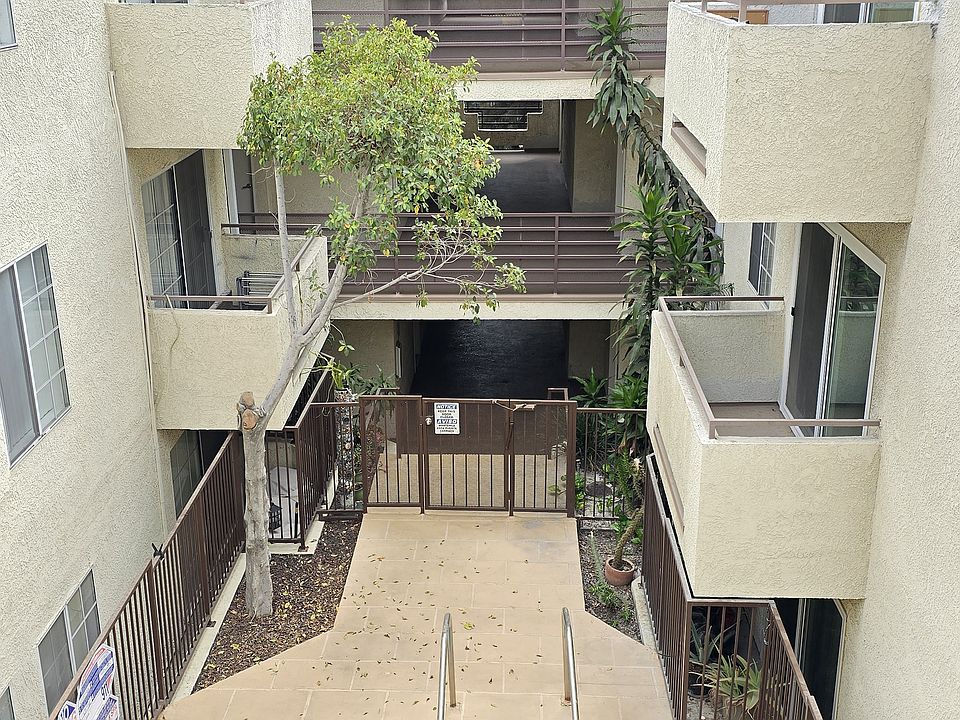 1st image of 11199 Otsego St #114
