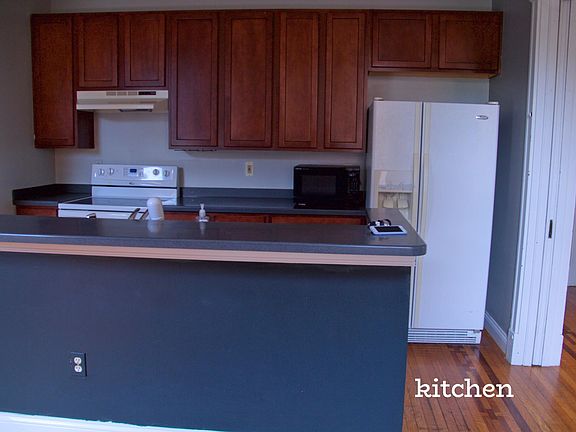 5th image of 2147 Fulton Ave