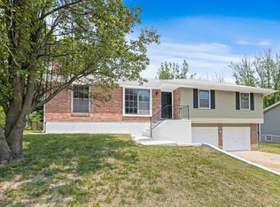 1811 E Riviera Dr, Columbia, MO 65202