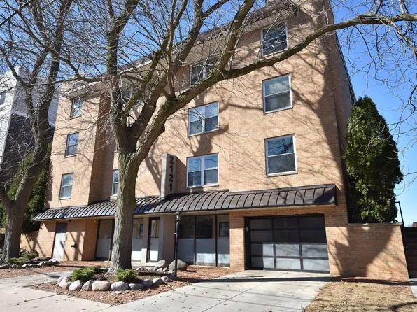 2121 North Cambridge AVENUE #205, Milwaukee, WI 53202