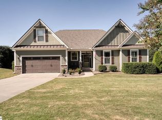 125 Country Mist Dr, Greer, SC 29651