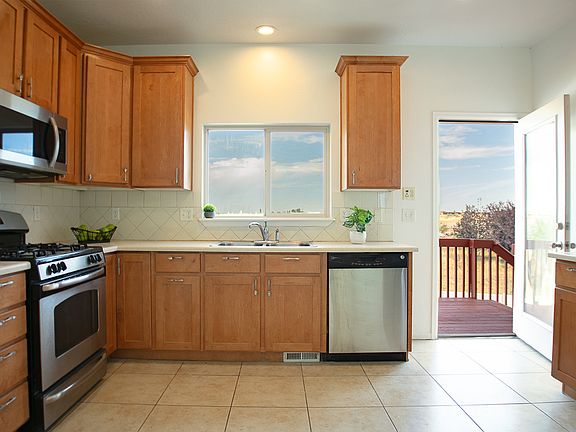 3rd image of 3365 N Falcon Way