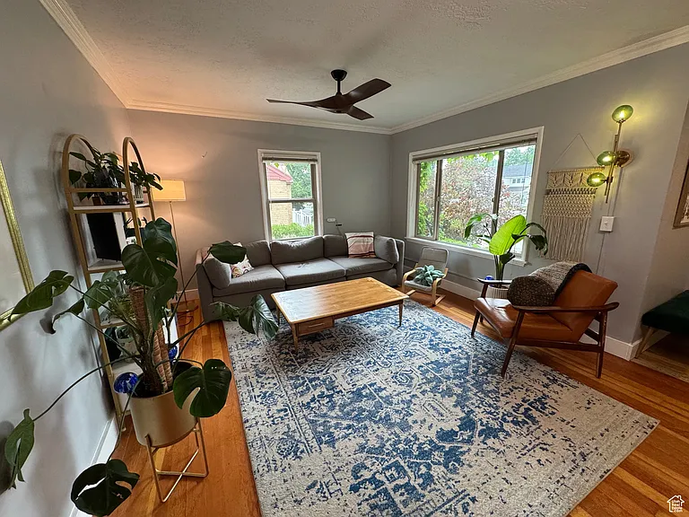 260 E 1000 N #1 — Photo 2