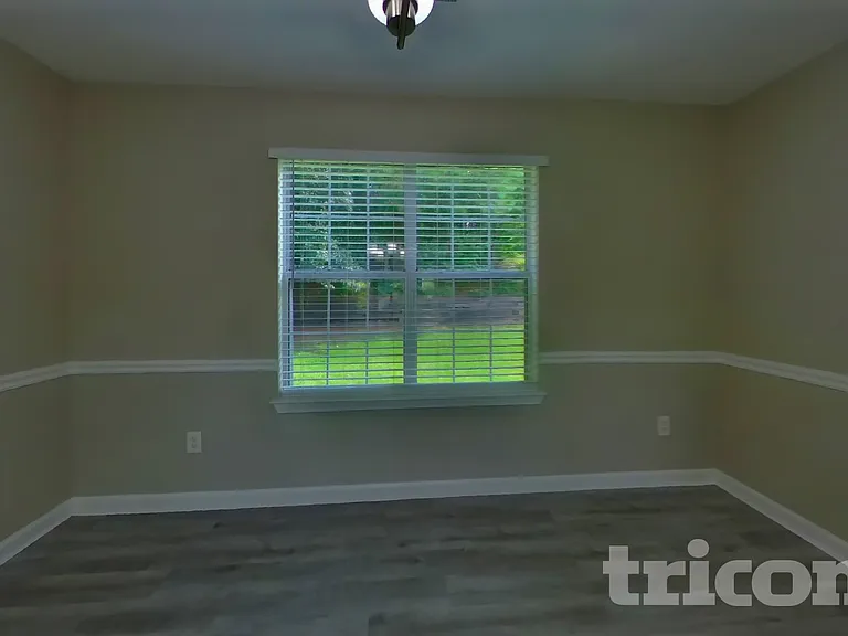 141 Wood Way — Photo 4