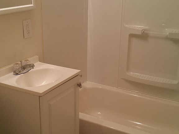 3rd image of 4340 Columbia Ave