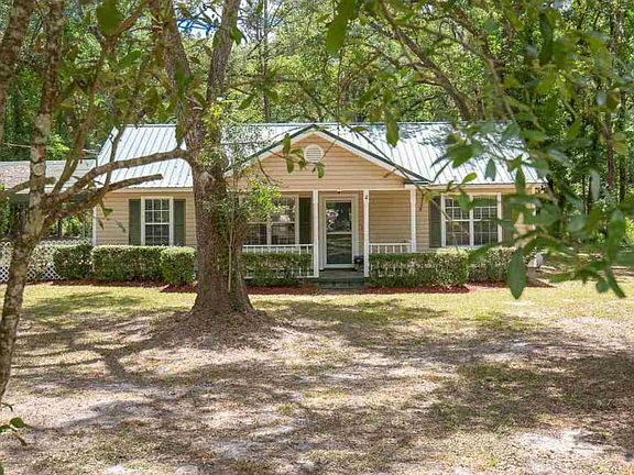 2nd image of 419 Greenlea Cir