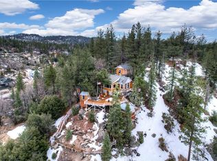 33070 Falling Leaf Ln, Running Springs, CA 92382
