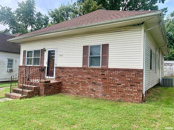 2nd image of 1006 Gent Ave