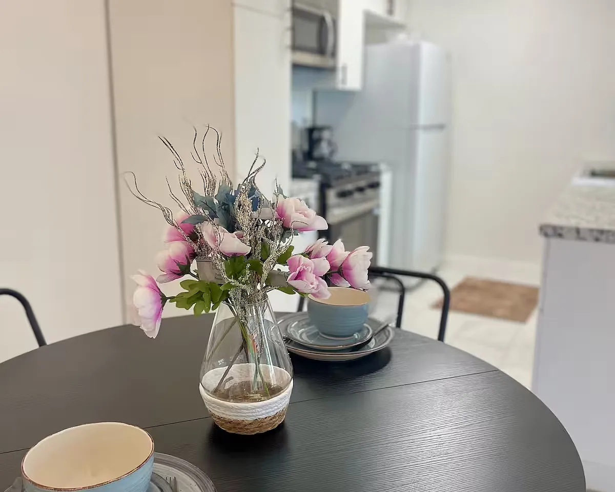 1 bed, 725 sqft, $2,900 — Photo 4