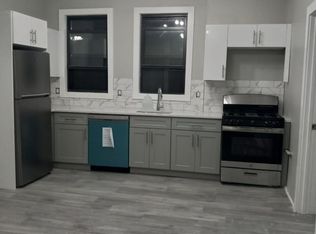 135 W 54th St #8, Bayonne, NJ 07002