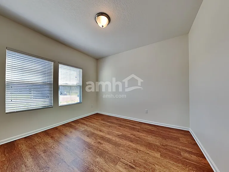 8160 Radican Rd — Photo 13