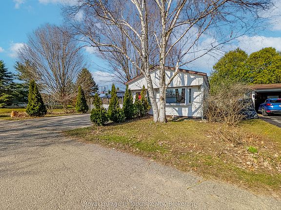 2nd image of 30 Berts Rd