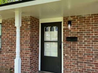 2007 Robyn Rd, Springdale, AR 72762