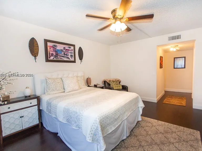 16561 Blatt Blvd #201 — Photo 6